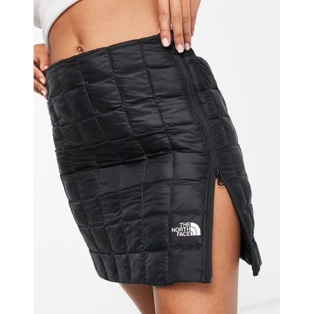 The North Face ThermoBall Eco Skirt Black Quilted Insulated Mini XS‎